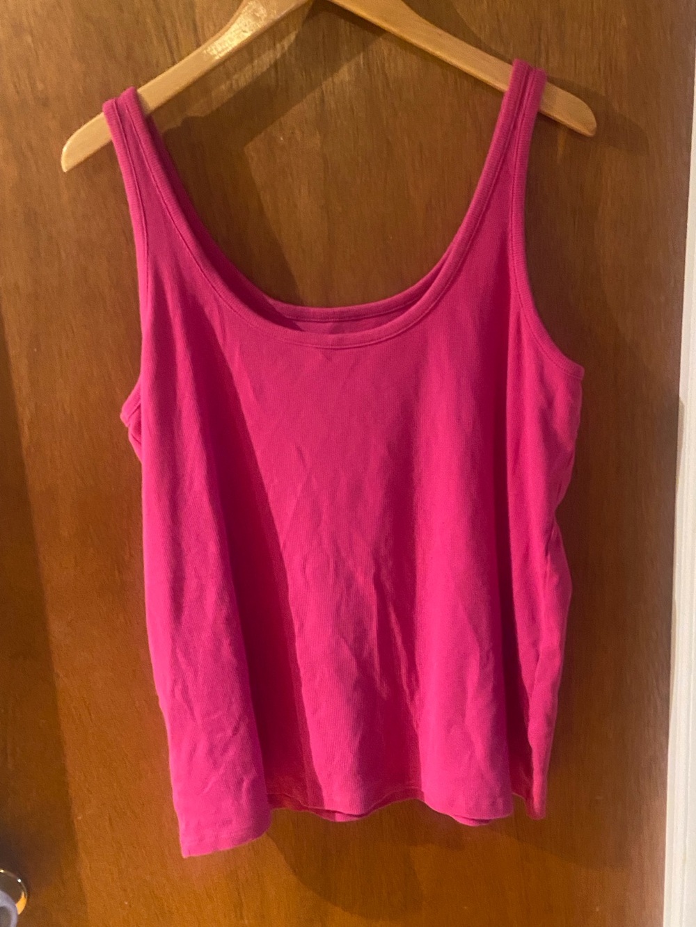 Old Navy Women’s Scoop Neck Tank Top in Bright Pink Size XXL Tall